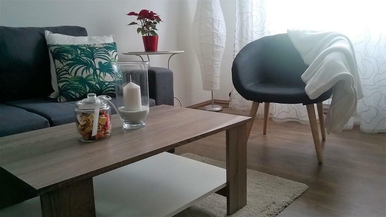 Center 23 - Old Town Apartma *