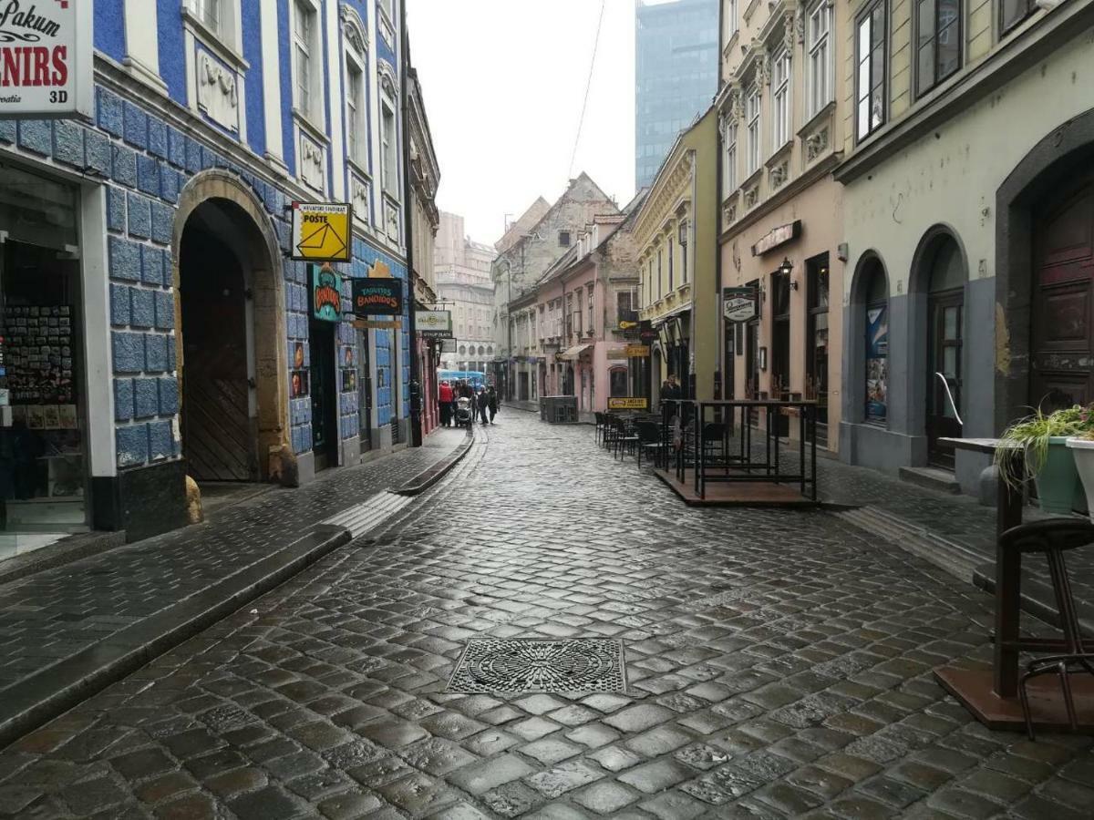 Center 23 - Old Town *
