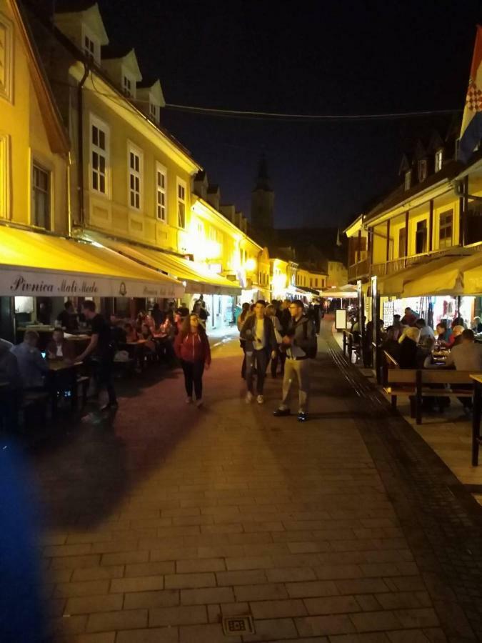 Center 23 - Old Town Apartma